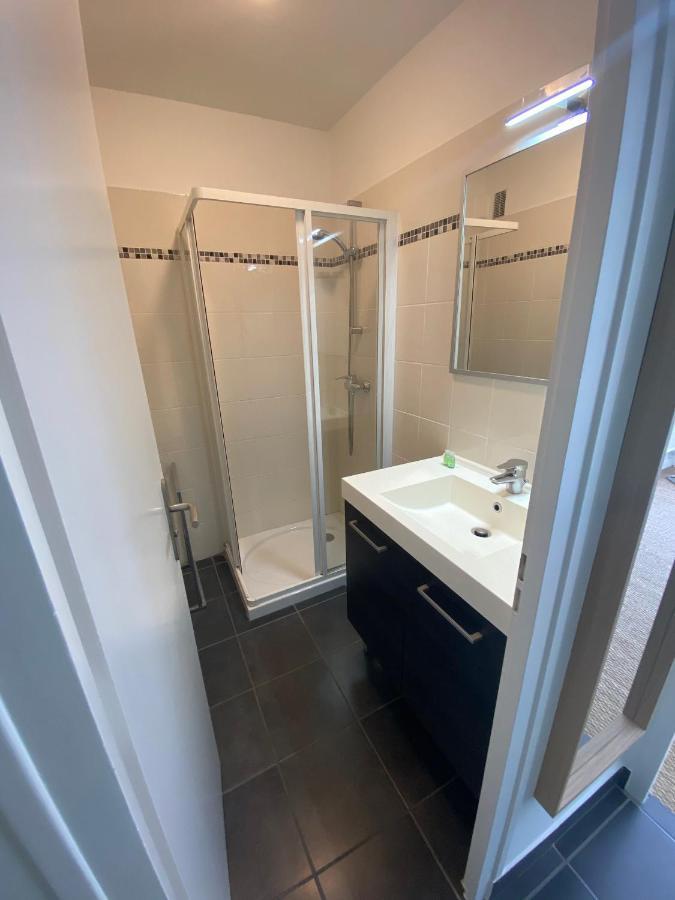 Les Suites Du Port เลอบูร์เฌ-ดู-ลัค ภายนอก รูปภาพ