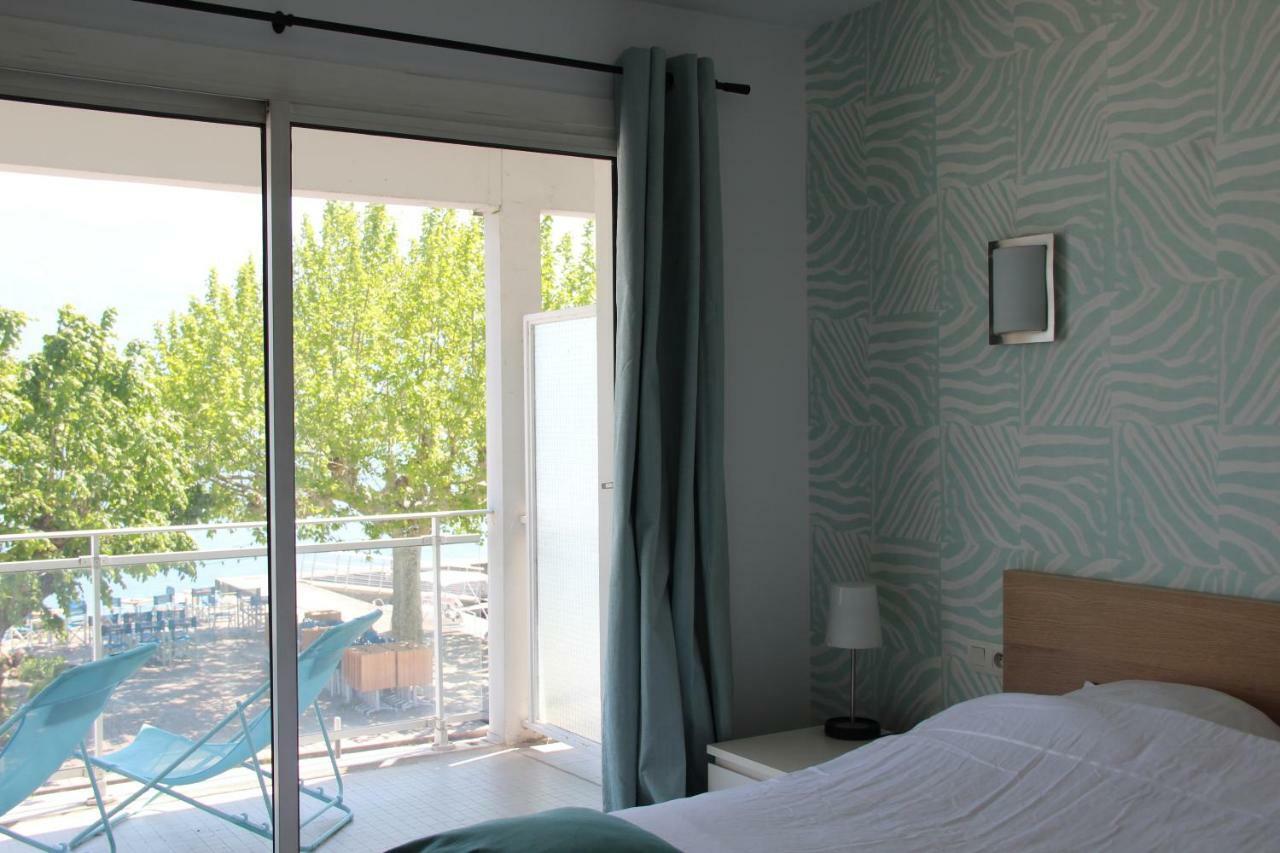 Les Suites Du Port เลอบูร์เฌ-ดู-ลัค ภายนอก รูปภาพ
